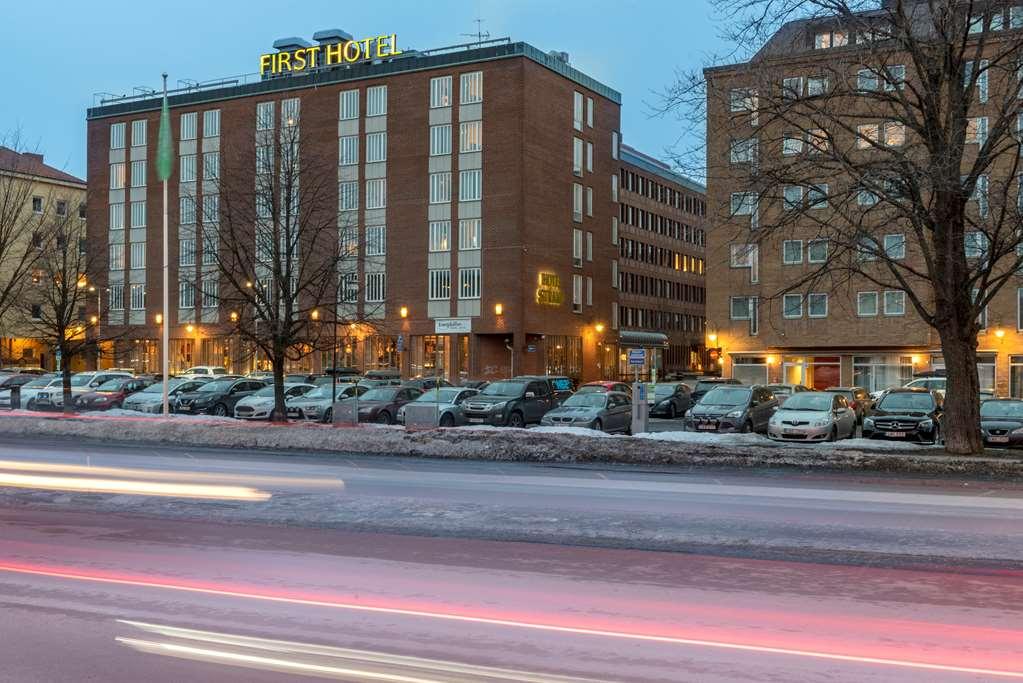 Härnösand First Hotel Stadt מראה חיצוני תמונה