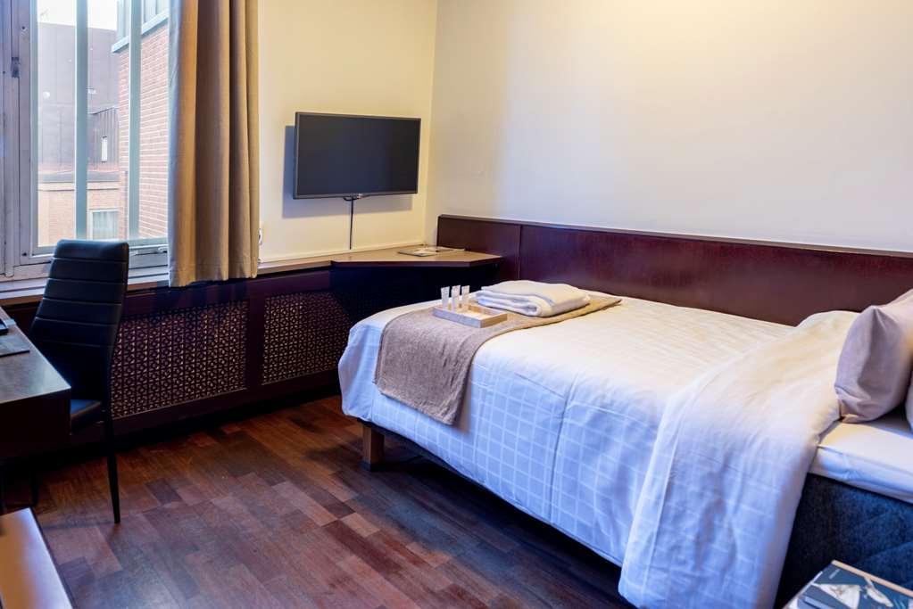 Härnösand First Hotel Stadt חדר תמונה